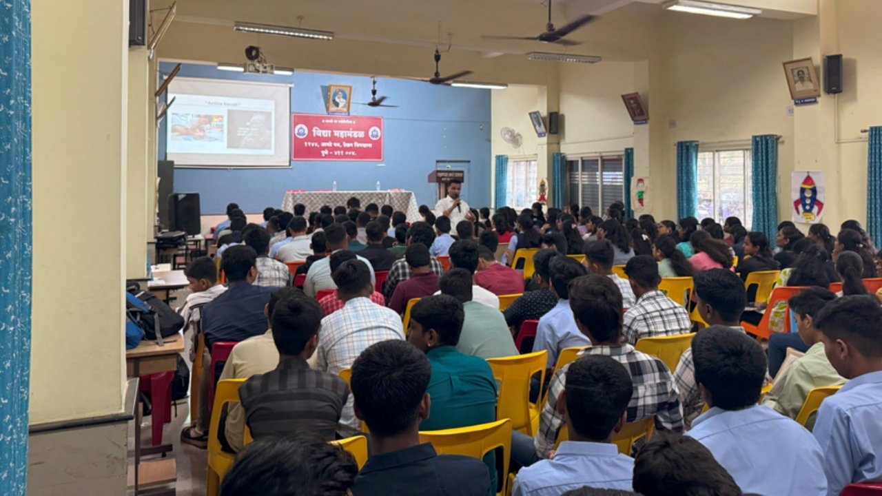Laxmanrao Apte Junior College Pune